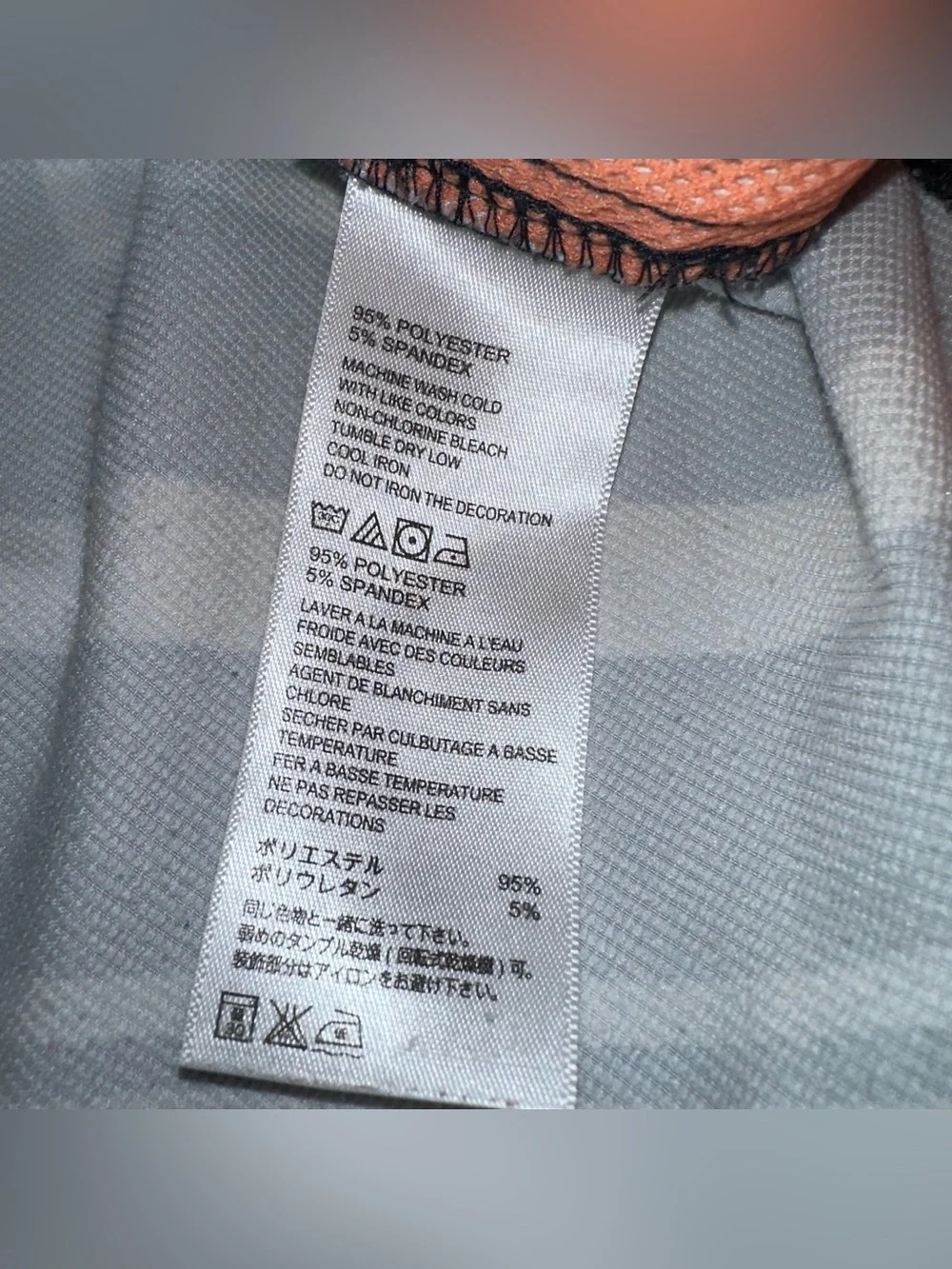 Tommy Bahama bold geometric